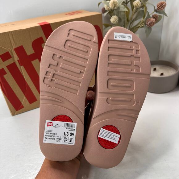 FitFlop Galaxy Crystal Embellished Toe-Thong Sandals Rose Gold Women 9/EU41 NWB - Picture 9 of 11
